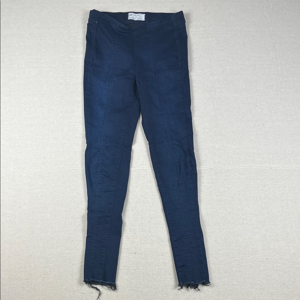 Free People Dark Blue Skinny Raw Hem Denim Leggings
Size: 25